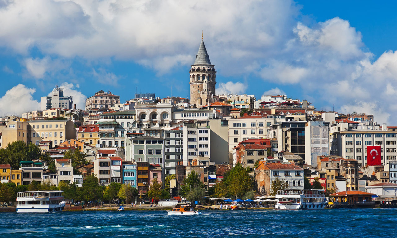 Турция облегчает получение турецкого гражданства для инвесторов