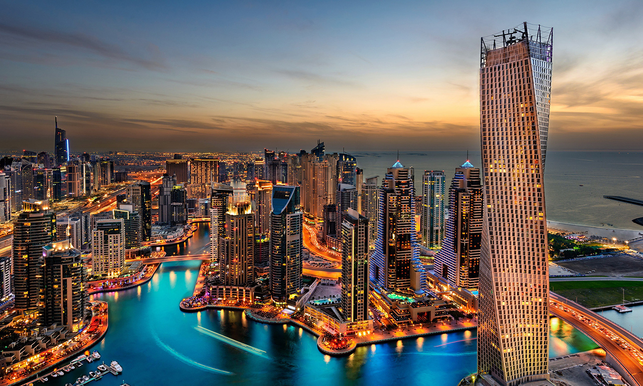 По данным источника, в рассматриваемый период в Дубае количество активных риелторов достигало 6 200 человек. 