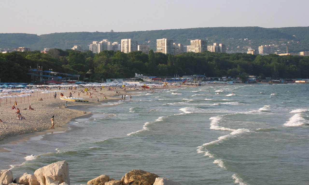 Недвижимость в Болгарии: пляжи в регионе Варны могут остаться без арендаторов
