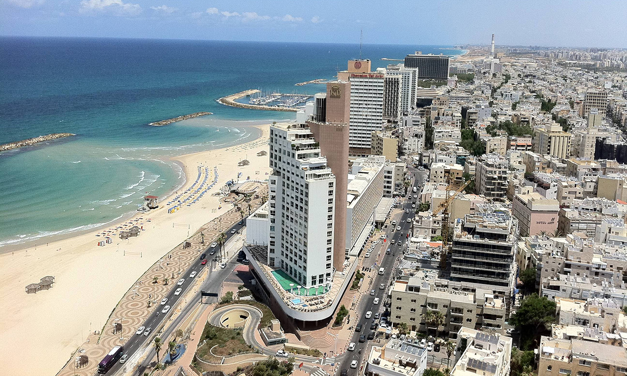 Покупая третью квартиру в Израиле, её хозяин был обязан выплатить в бюджет 1% от её стоимости. Все последующие квартиры также облагались налогом в 1%.